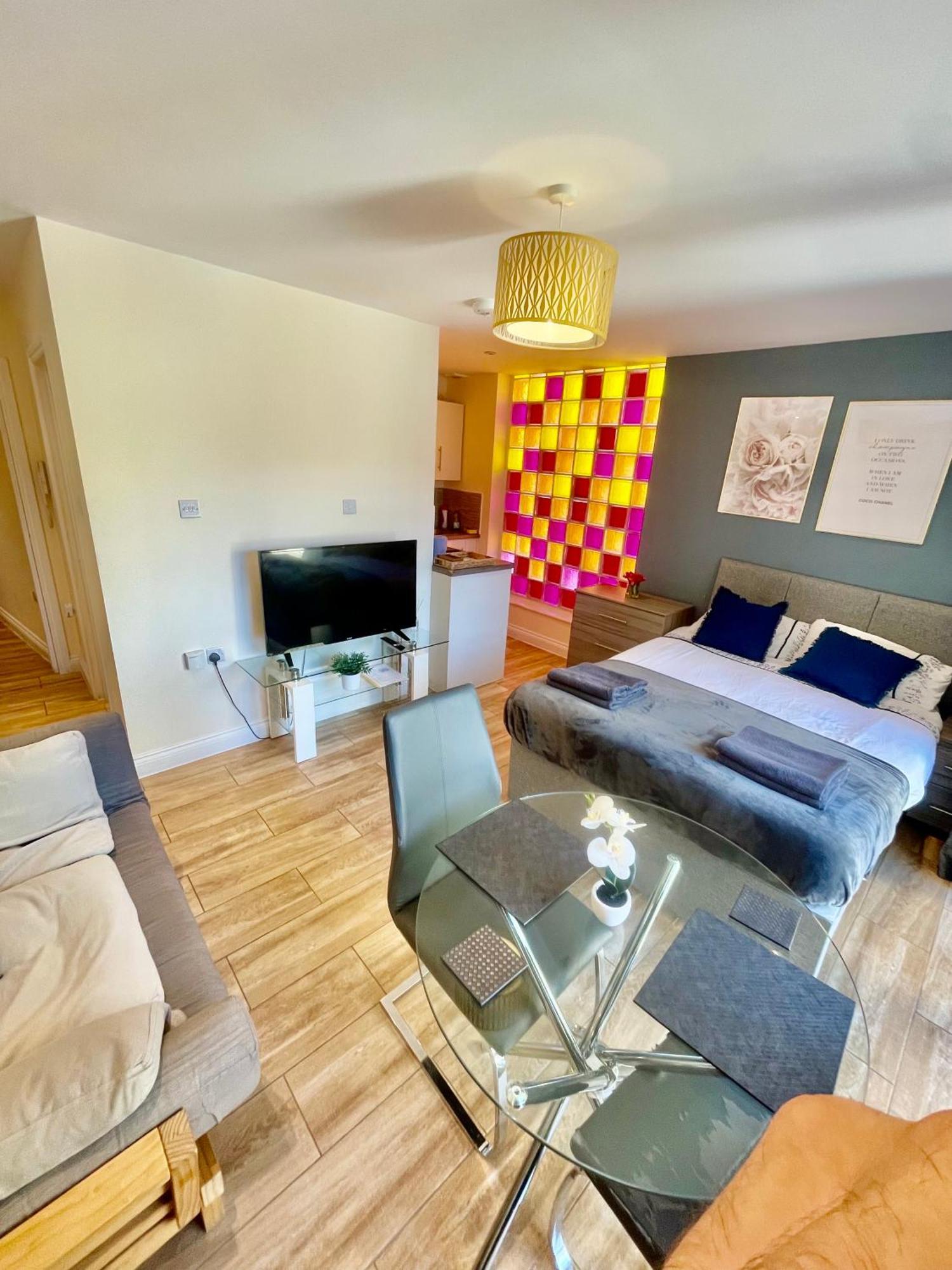 Cambridge City Centre Immaculate Studio Sleeps 2 - Central Location Paradise Street מראה חיצוני תמונה